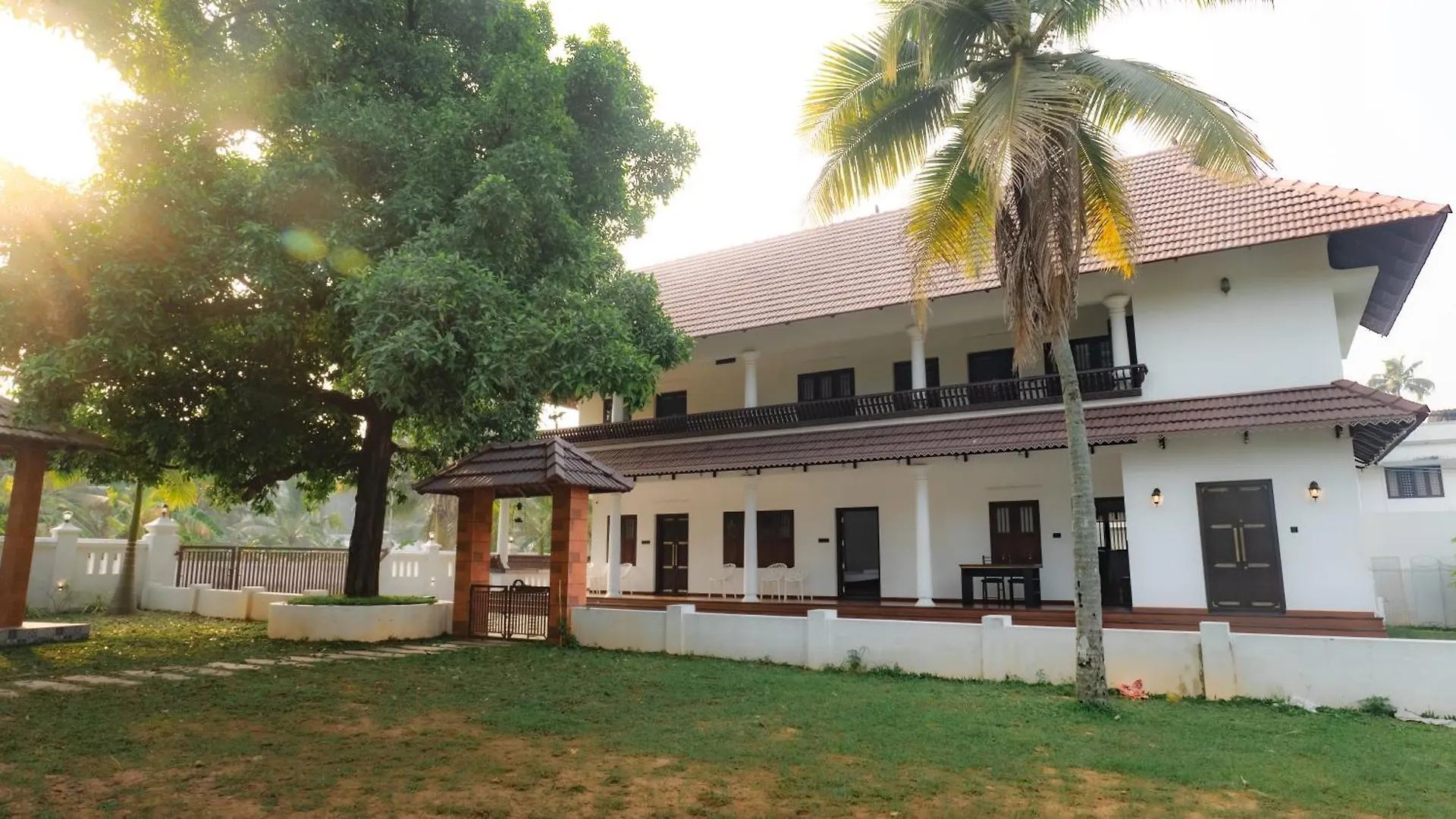 Tamarind Heritage Holiday Home Angamali