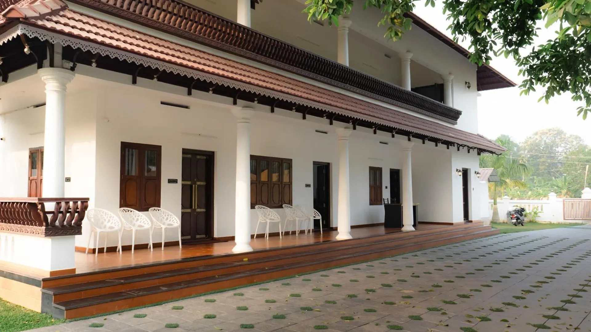 Tamarind Heritage Holiday Home Angamali