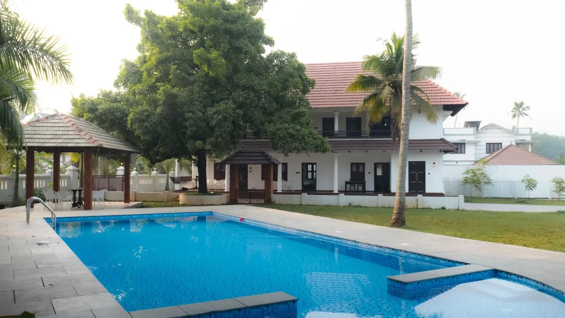 Tamarind Heritage Holiday Home Angamali